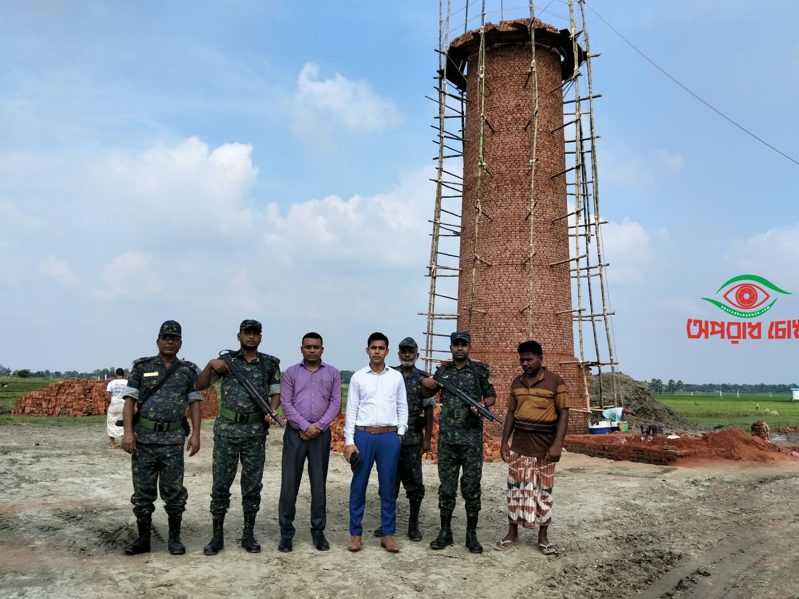  কৃষিজমিতে অবৈধ ইটভাটা স্থাপন