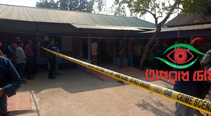 মুক্তিযোদ্ধা ও তার স্ত্রীর গলাকাটা লাশ উদ্ধার