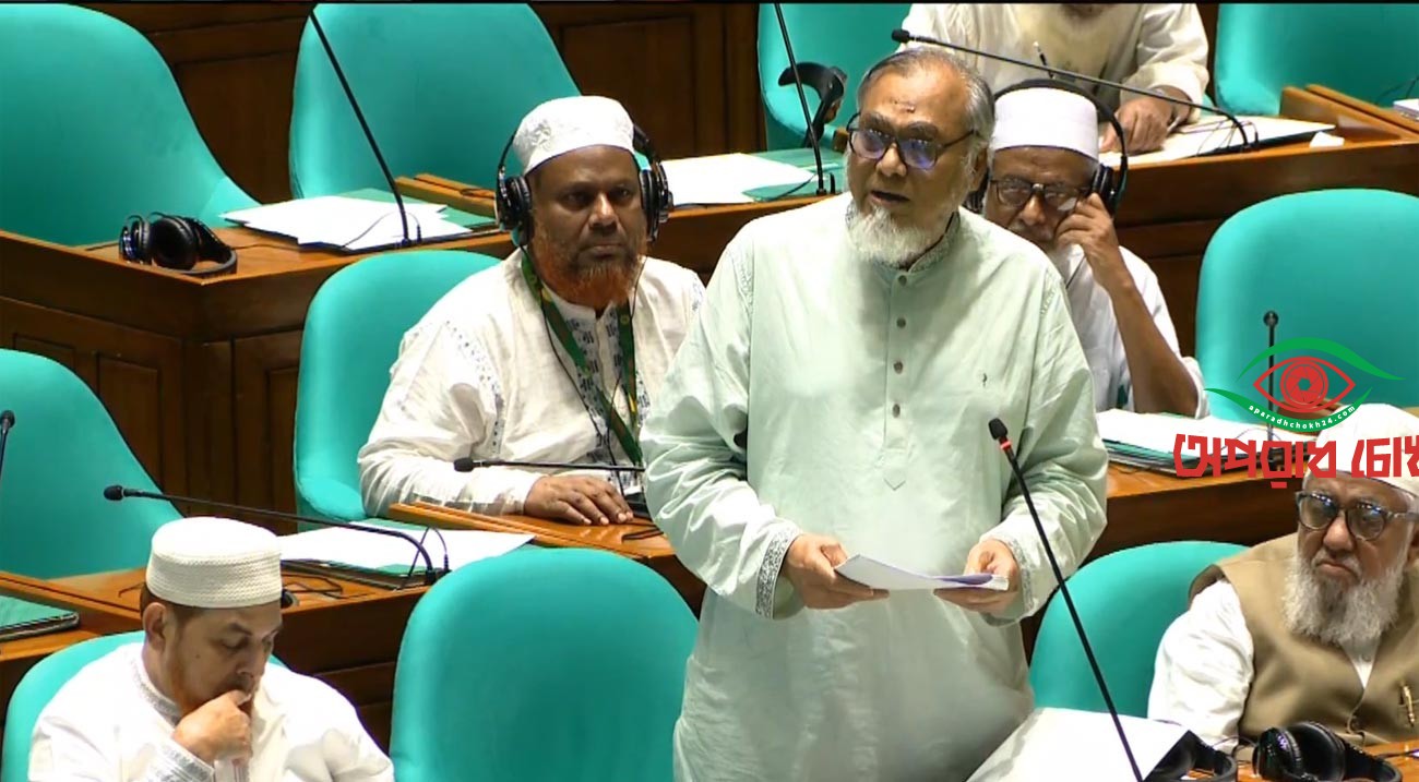 খেলাপি ঋণ ও বিশাল ঋণের বোঝা অর্থনীতির জন্য বড় ঝুঁকি