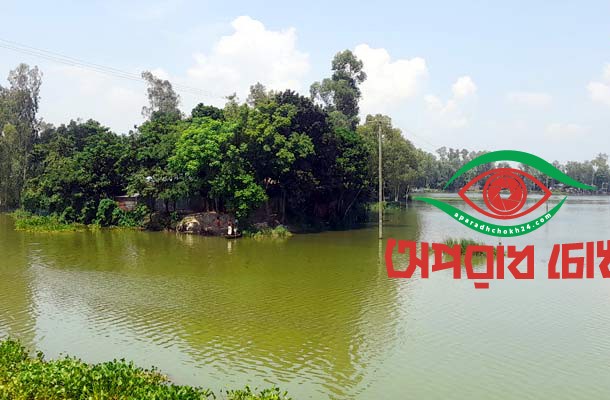 অসময়ে বাড়ছে যমুনার পানি, প্লাবিত হচ্ছে নিম্নাঞ্চল