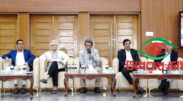 নিজ অবস্থানে অনড় দলগুলো