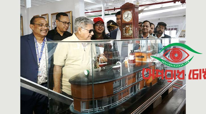 প্যাডেল স্টিমার পি এস মাহসুদের উদ্বোধন