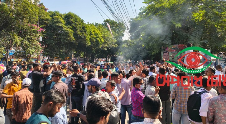 ধানমন্ডি ৩২ নম্বরে ঢোকার চেষ্টা