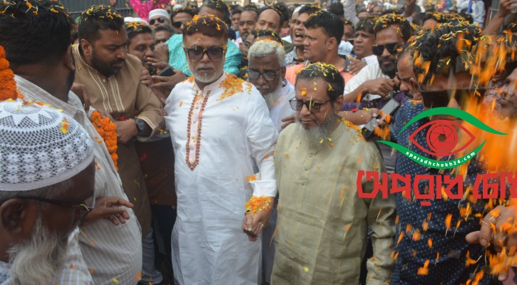 সবাইকে নিয়ে কাজ করতে চাই