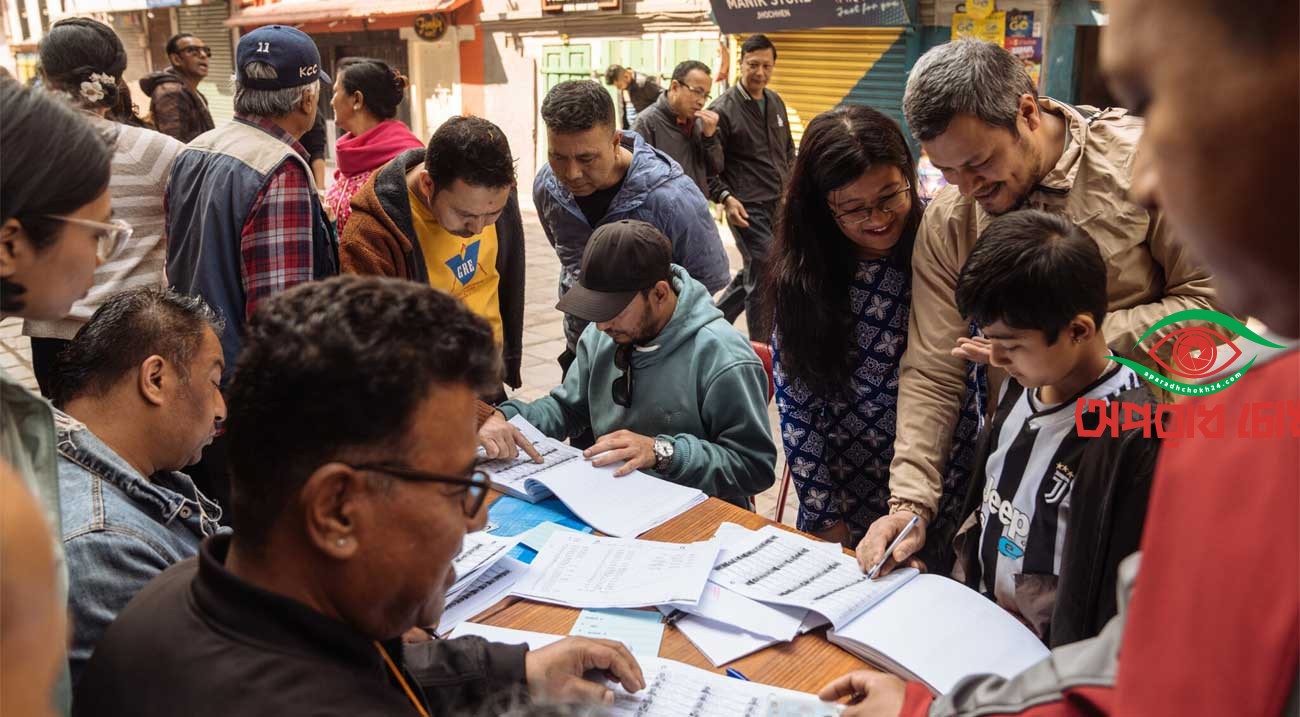 নির্বাচনে বড় ব্যবধানে জয়ের পথে অভ্যুত্থানকারীদের দল