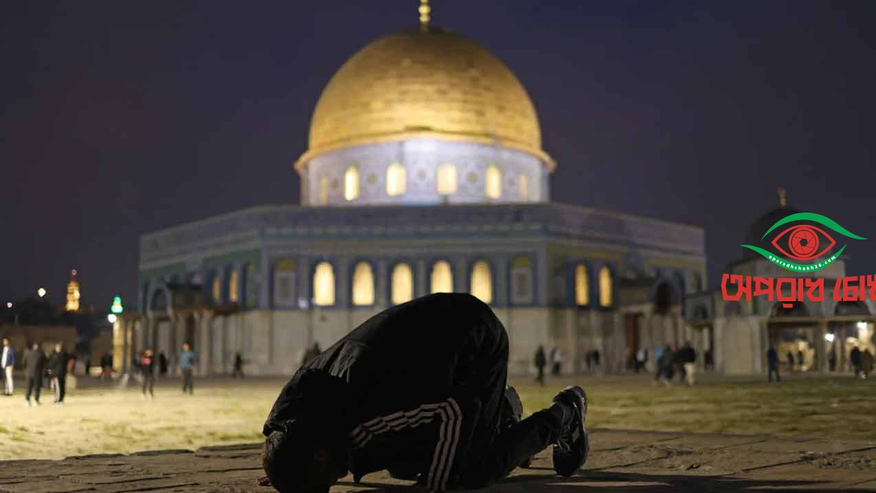 ৪০ দিন পর আল-আকসা মসজিদ খুলল