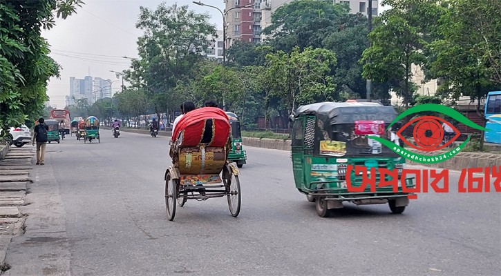 গুরুত্বপূর্ণ পয়েন্টে পুলিশের চেকপোস্ট