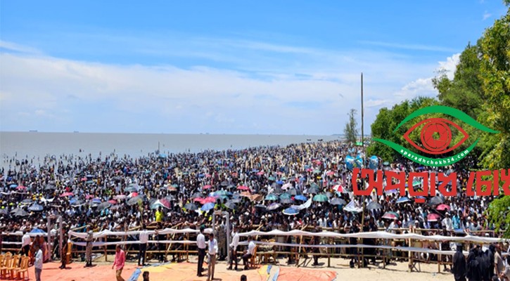 বাঁশখালী সমুদ্রপাড়ে জনসমুদ্র