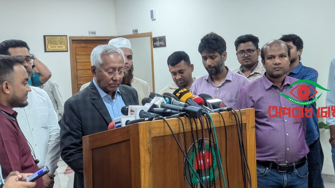 নভেম্বরের মধ্যেই জাতীয় সংসদ নির্বাচন প্রস্তুতি সম্পন্ন করতে চায় ইসি