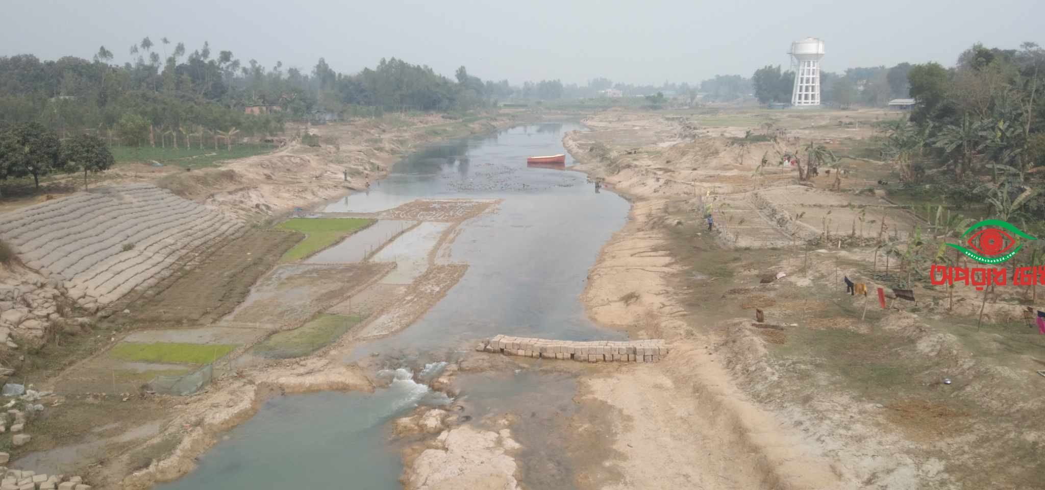 ছোট যমুনা নদীর মাটি টেন্ডারে বিক্রি, হুমকিতে ফসলি জমি 