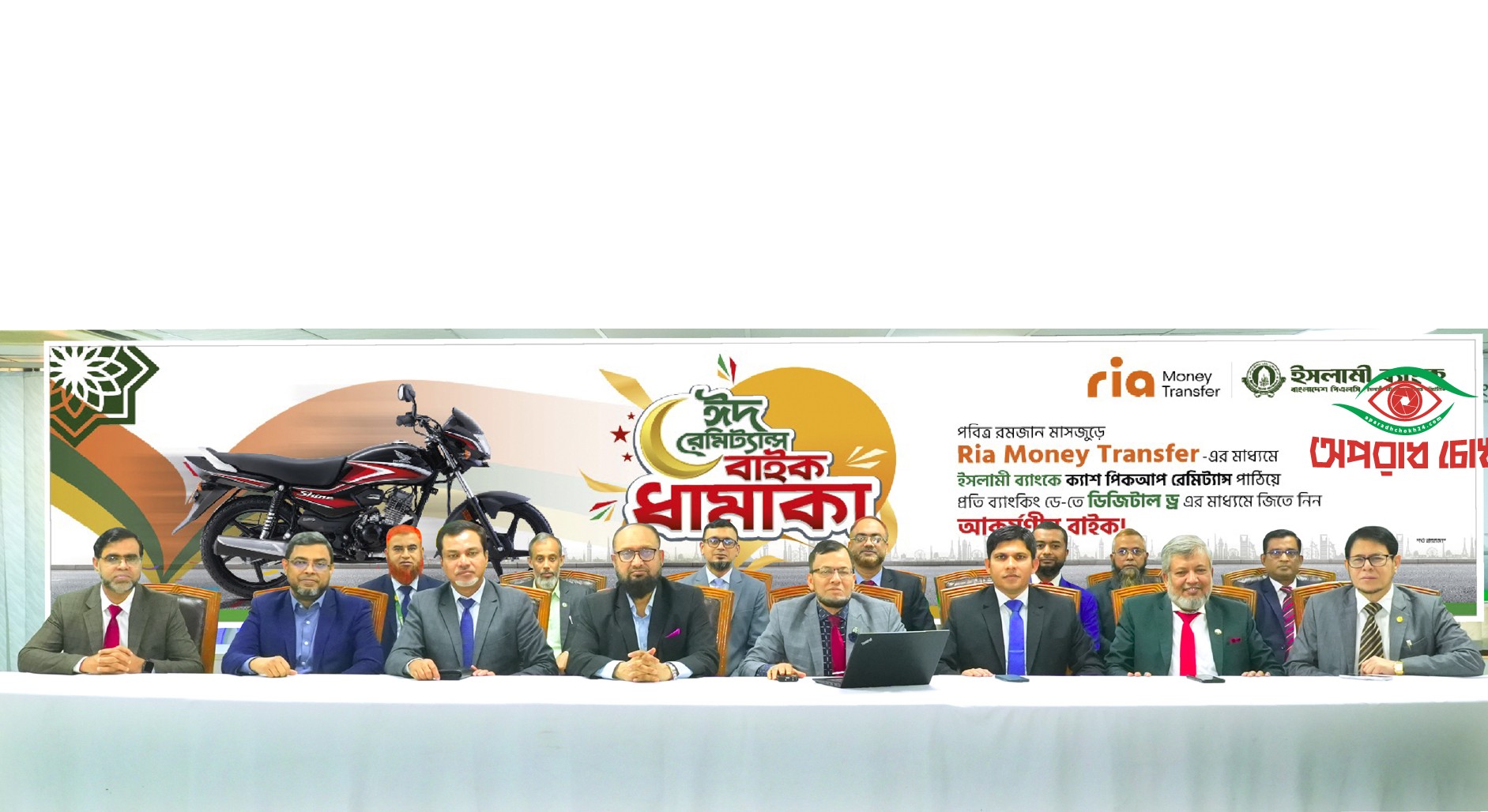 ক্যাশ রেমিট্যান্স গ্রহণ করে মোটর সাইকেল পেলেন বরিশালের মনির সিকদার