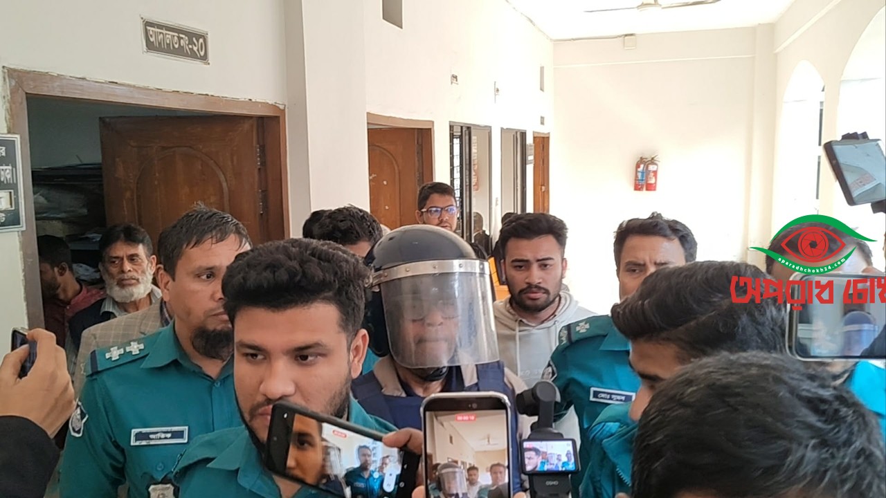 ৫ দিনের রিমান্ডে শওকত মাহমুদ